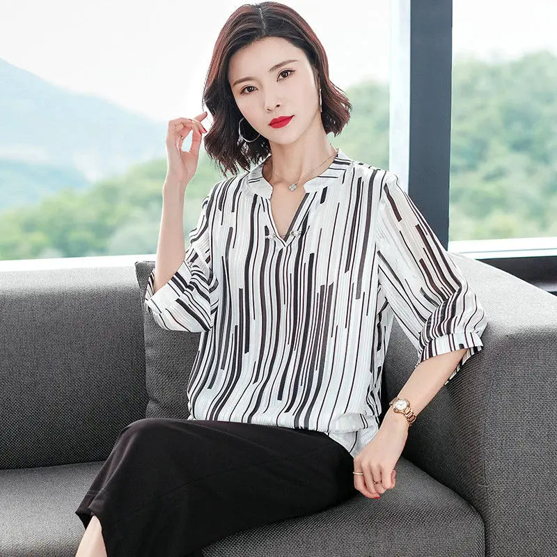 Women's Spring Summer Style Chiffon Blouses Blouses Shirt Women's Striped V-neck Three Quarter Sleeve Casual Loose Tops SP015