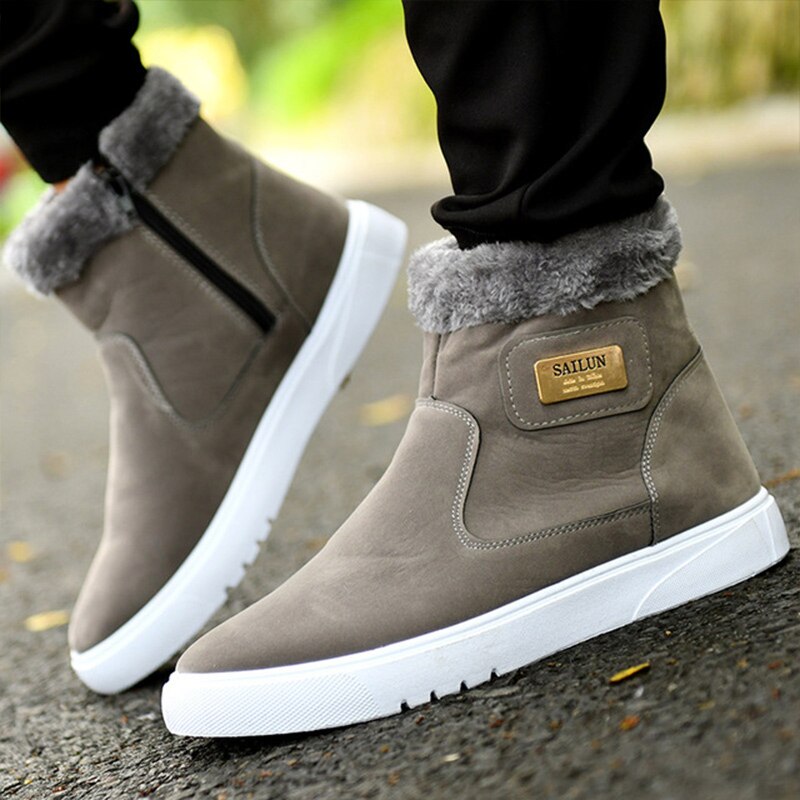 Thick Warm Men Boots Leather Shoes Men Winter Snow Boots High-top Men's Casual Shoes With Fur Plus Velvet Ankle Boots Male