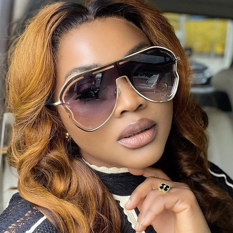 Oversized One-Piece Sunglasses Women Big Frame 2025 Luxury Brand Vintage Special-Shaped Sun Glasses For Ladies Goggles UV400