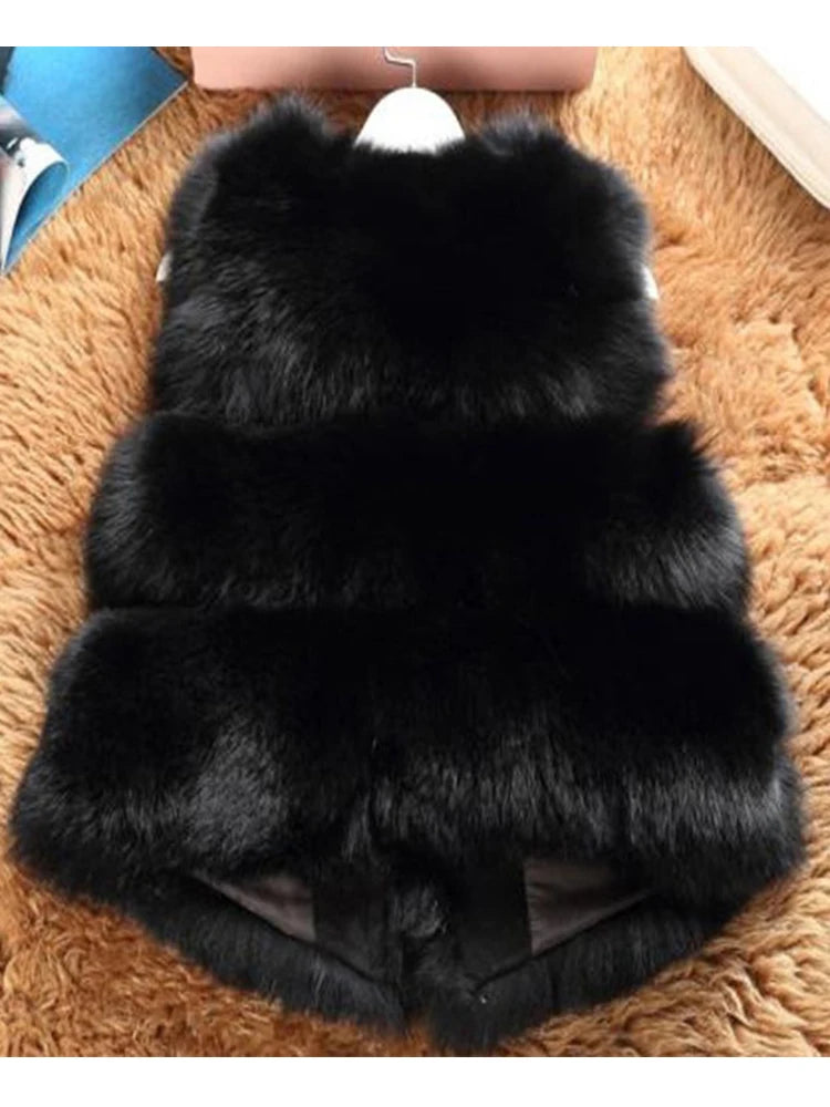 Autumn Winter Thick Warm Faux Fox Fur Vest Women High Quality Fashion V-Neck Short Fur Coat Female Fur Waistcoat