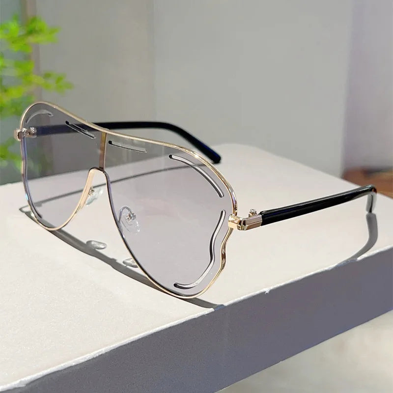 Oversized One-Piece Sunglasses Women Big Frame 2025 Luxury Brand Vintage Special-Shaped Sun Glasses For Ladies Goggles UV400